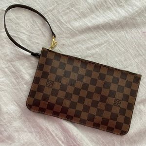 Damier ebene pouch